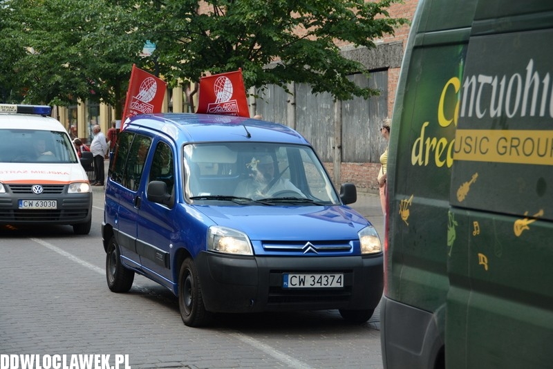 Parada garbusów ulicami Włocławka
