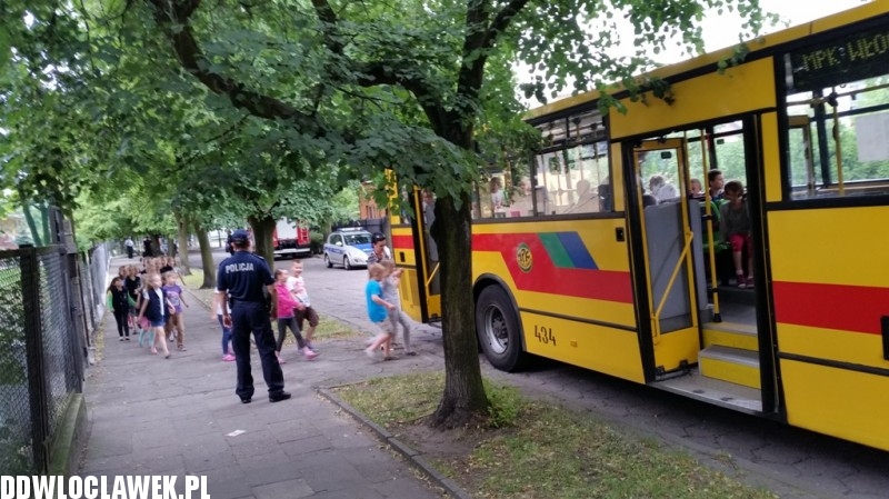Ewakuacja szkoły w centrum Włocławka