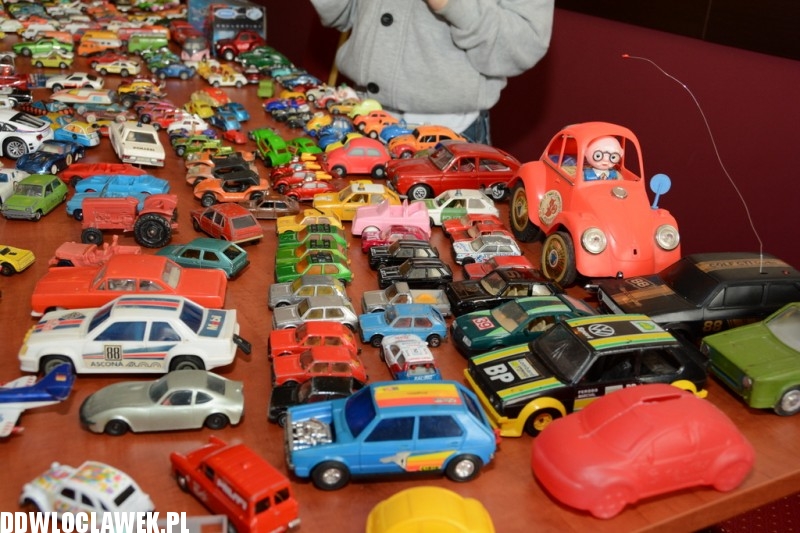 Giełda modeli aut w Garage Hotel