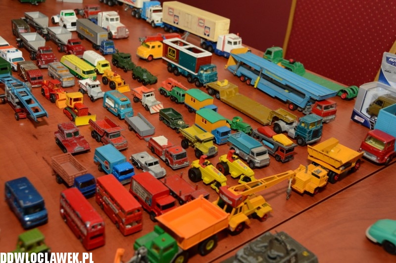 Giełda modeli aut w Garage Hotel
