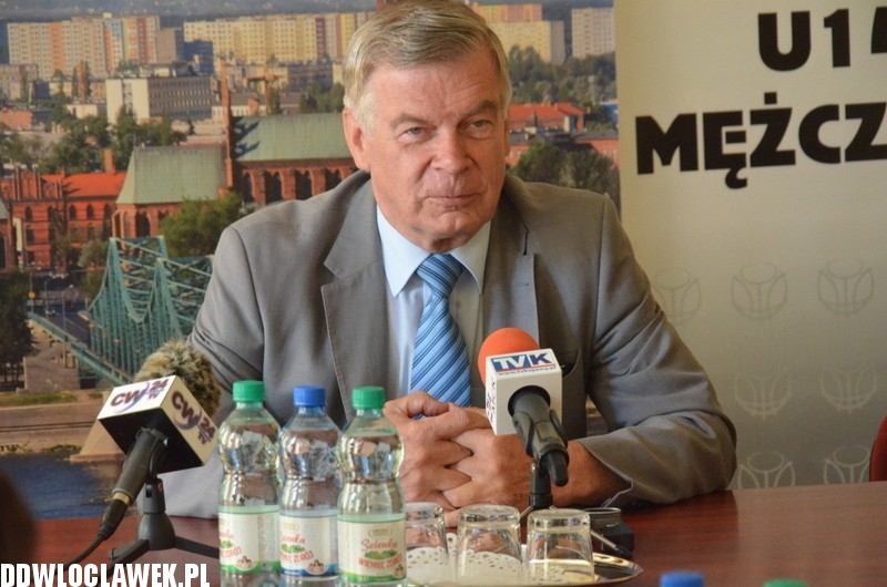 Prezydent Pałucki gratulował koszykarzom