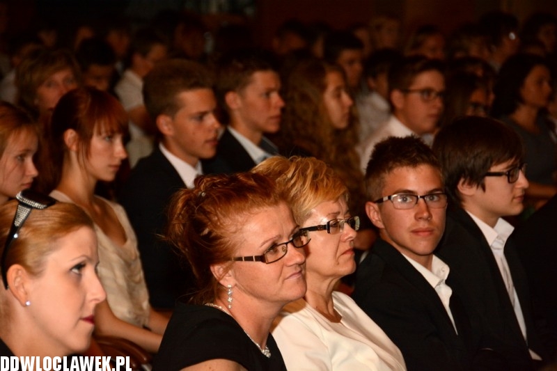Prezydent nagrodził zdolnych uczniów