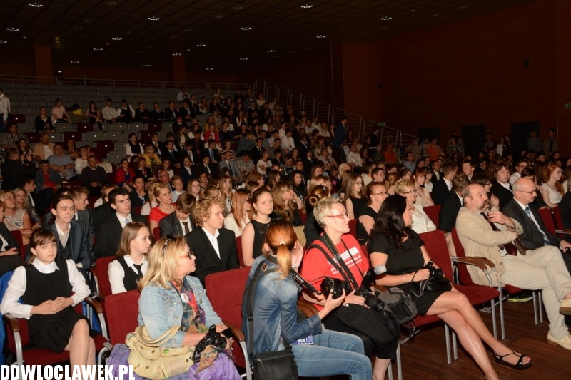 Prezydent nagrodził zdolnych uczniów