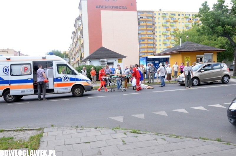 Potrącenie kobiety na ul. Wiejskiej