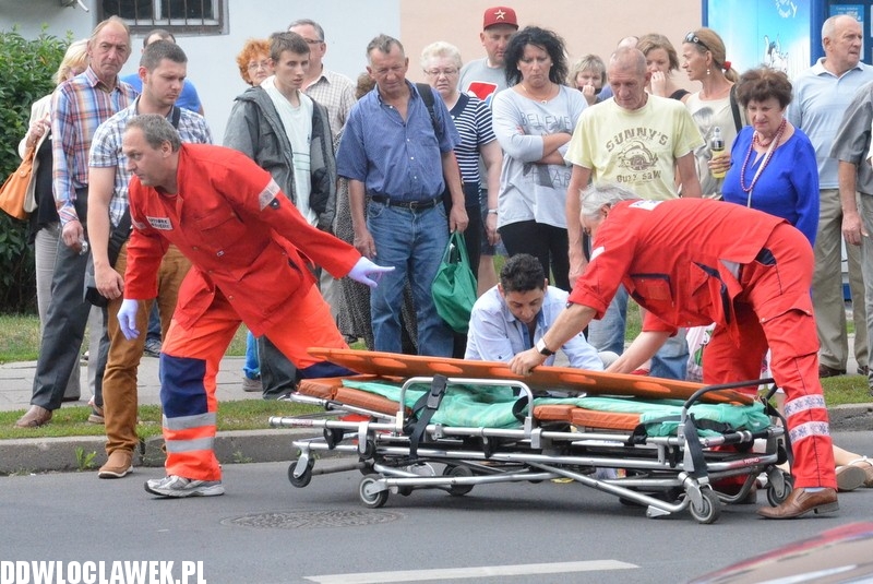 Potrącenie kobiety na ul. Wiejskiej