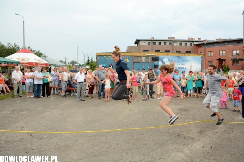 Festyn parafialny przy ulicy Płockiej