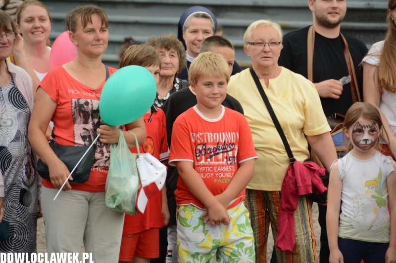 Festyn parafialny przy ulicy Płockiej