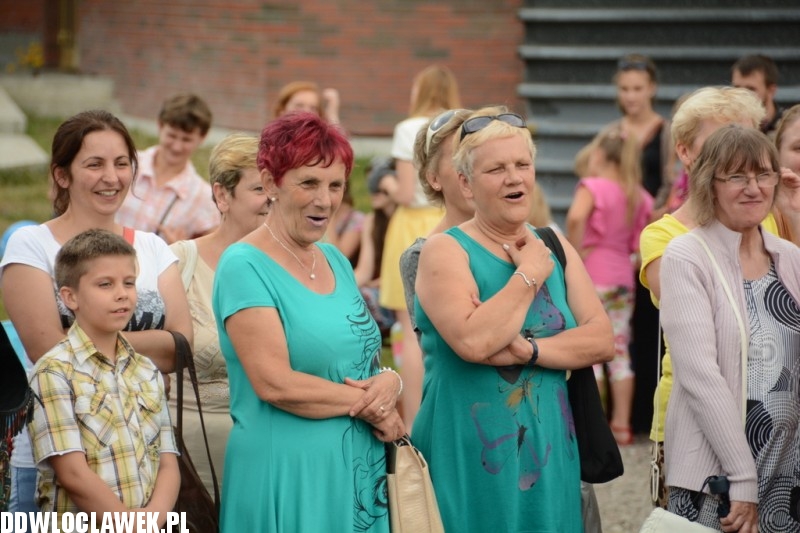 Festyn parafialny przy ulicy Płockiej