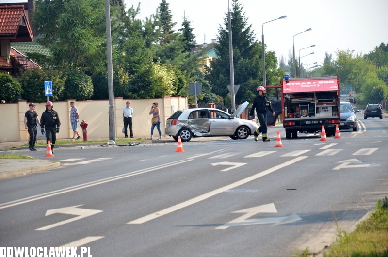Zdarzenie drogowe na Barskiej/Wojskowej