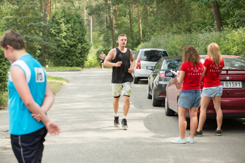 Piknik nad jeziorem Wikaryjskim