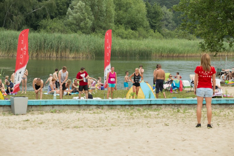 Piknik nad jeziorem Wikaryjskim