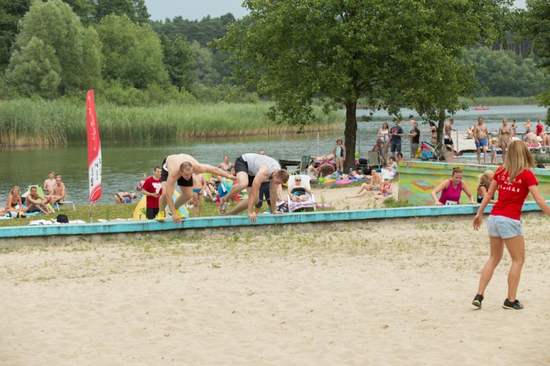Piknik nad jeziorem Wikaryjskim