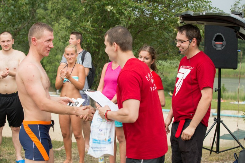 Piknik nad jeziorem Wikaryjskim