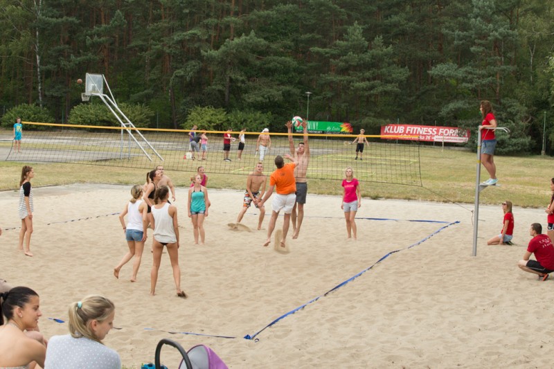 Piknik nad jeziorem Wikaryjskim