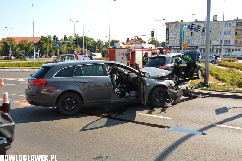 Groźny wypadek drogowy w centrum