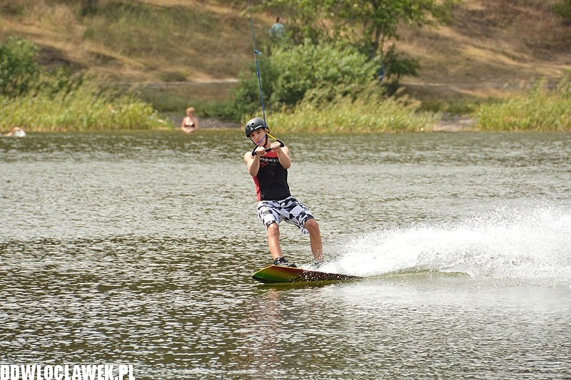 Wakeboard nad jeziorem Czarnym