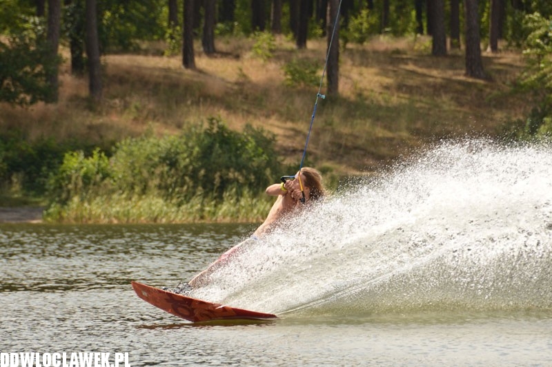 Wakeboard nad jeziorem Czarnym