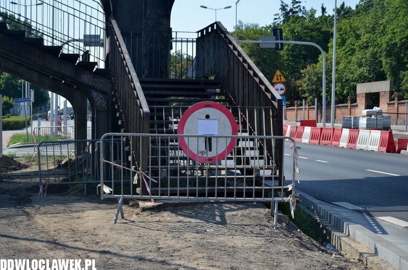 Rozbiórka kładki dla pieszych na al. Chopina
