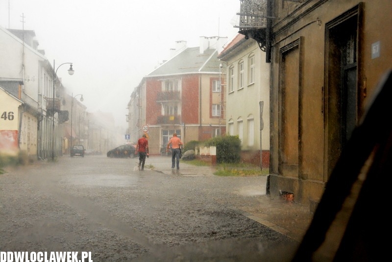 Oberwanie chmury i nad Włocławkiem