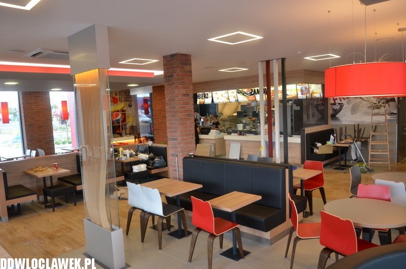KFC Drive dzień przed oficjalnym otwarciem