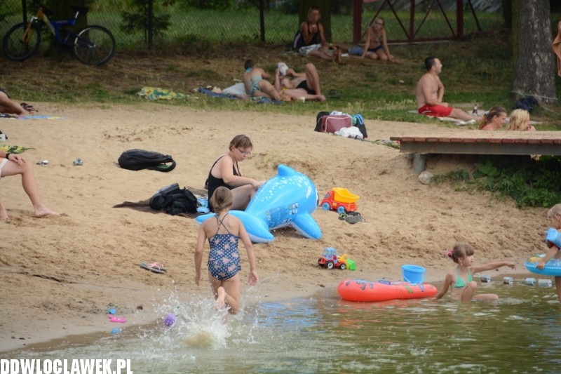 Kąpielisko nad jeziorem Lubieńskim