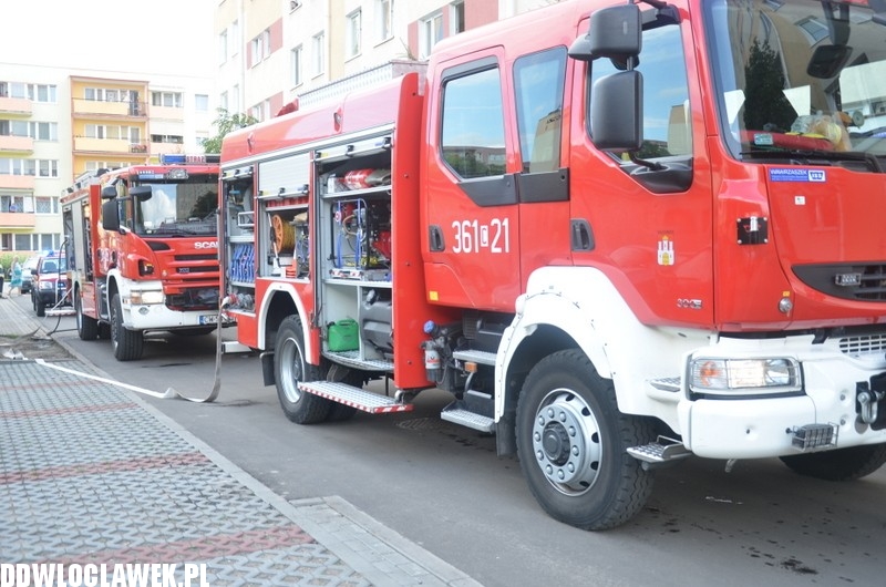 Pożar w wieżowcu przy Wiejskiej
