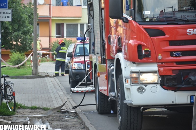 Pożar w wieżowcu przy Wiejskiej