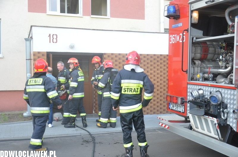 Pożar w wieżowcu przy Wiejskiej