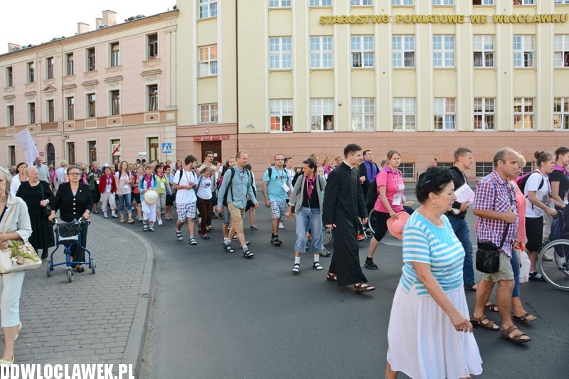 Pielgrzymka wyruszyła na Jasną Górę, cz. 2