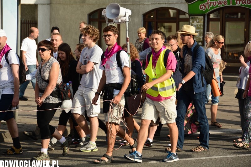 Pielgrzymka wyruszyła na Jasną Górę, cz. 2