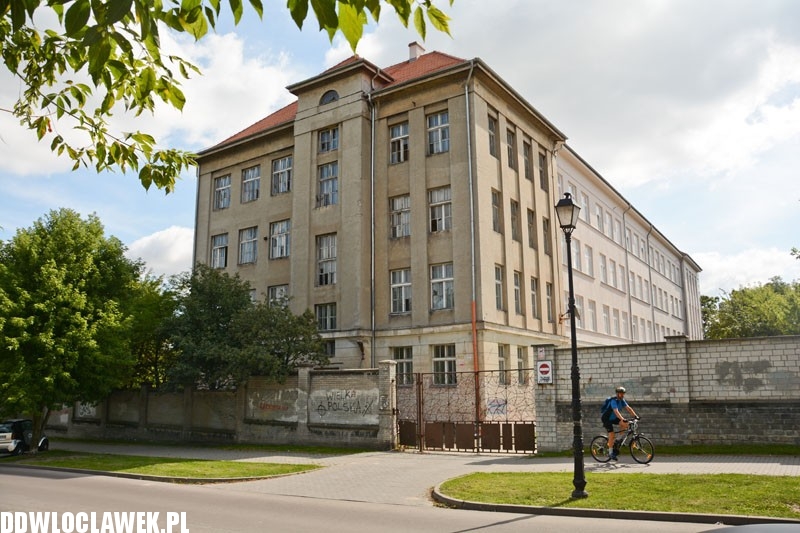 Część gmachu LMK zostanie wyburzona