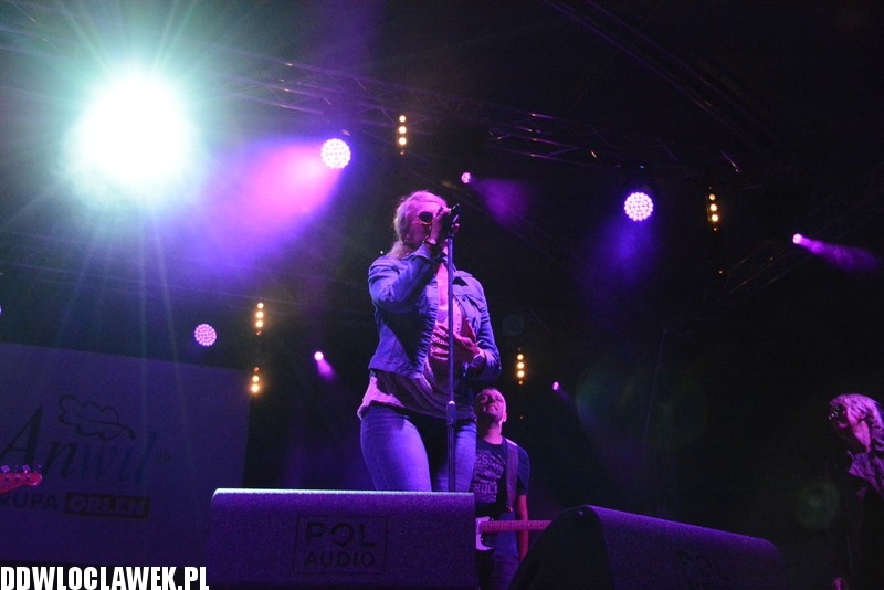 Piknik strażacki: koncert Urszuli
