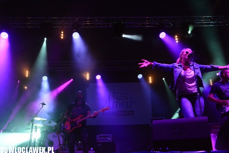 Piknik strażacki: koncert Urszuli