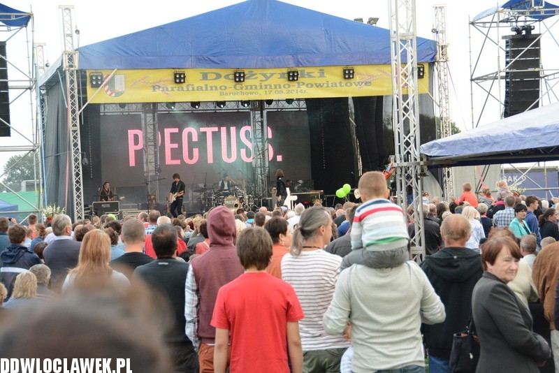 Dożynki w Baruchowie: Pectus