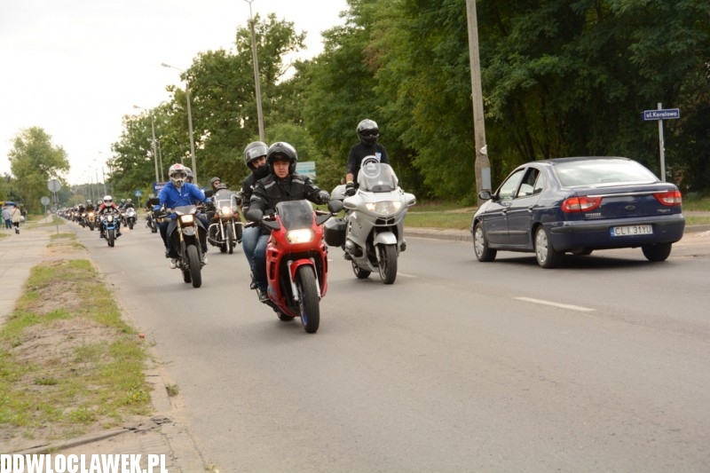 Zlot w Choceniu: parada motocykli część I