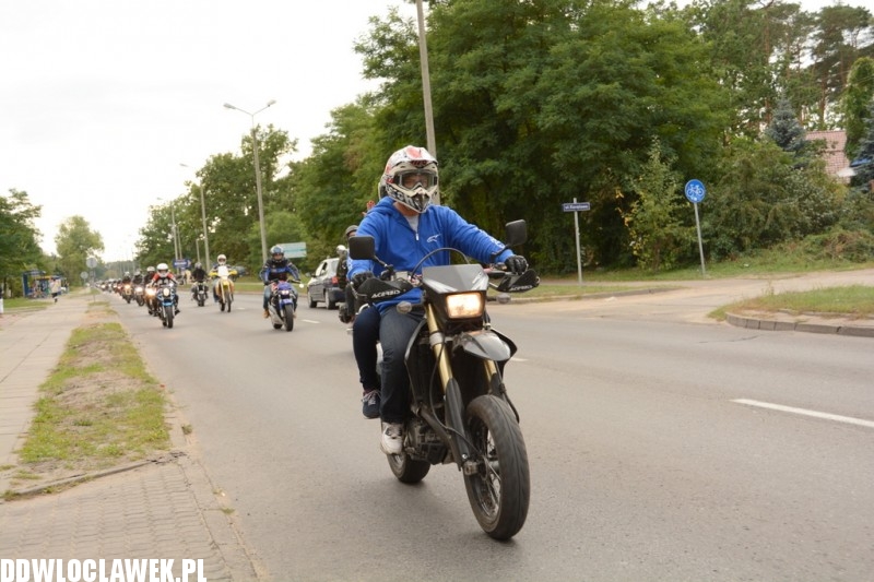 Zlot w Choceniu: parada motocykli część I