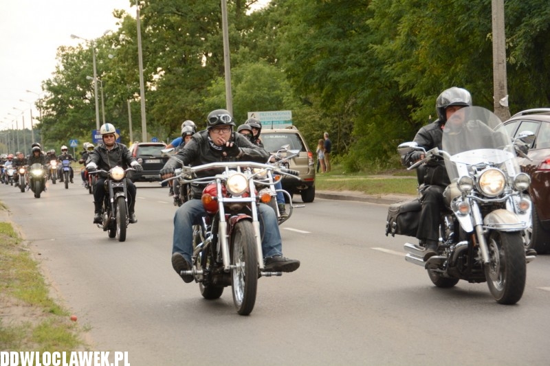 Zlot w Choceniu: parada motocykli część I