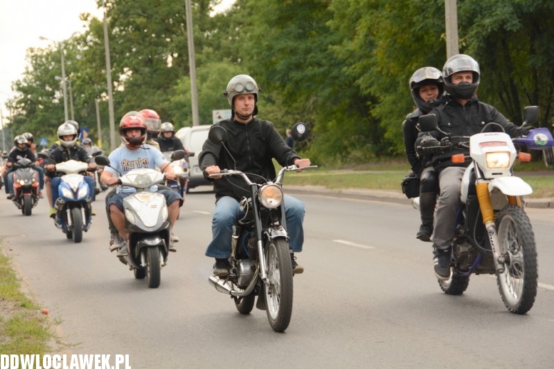 Zlot w Choceniu: parada motocykli część I