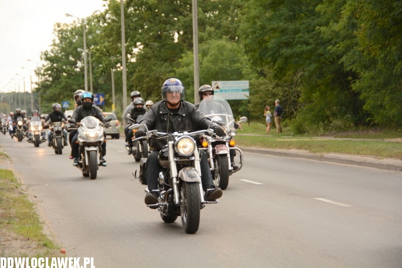 Zlot w Choceniu: parada motocykli część I