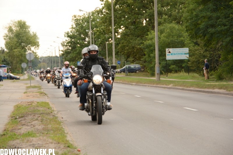 Zlot w Choceniu: parada motocykli część I