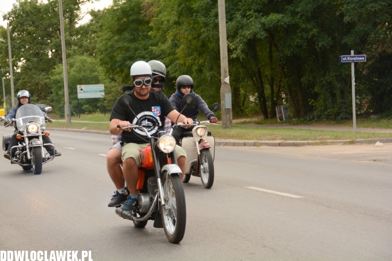 Zlot w Choceniu: parada motocykli część I
