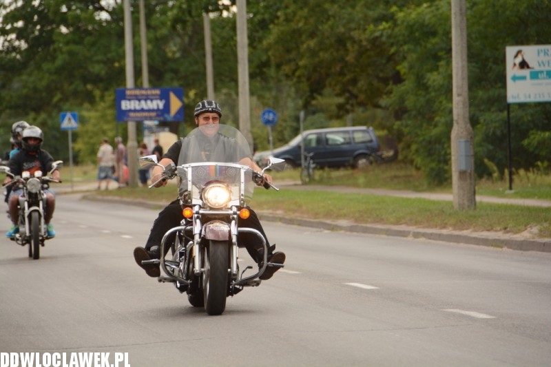 Zlot w Choceniu: parada motocykli część I