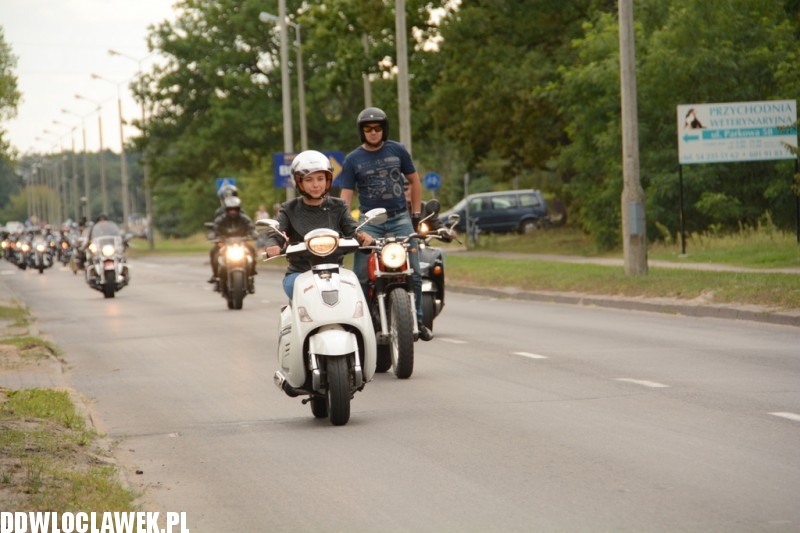 Zlot w Choceniu: parada motocykli część I