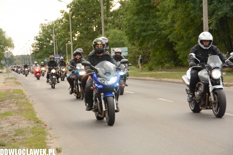 Zlot w Choceniu: parada motocykli część I