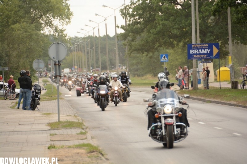 Zlot w Choceniu: parada motocykli część II