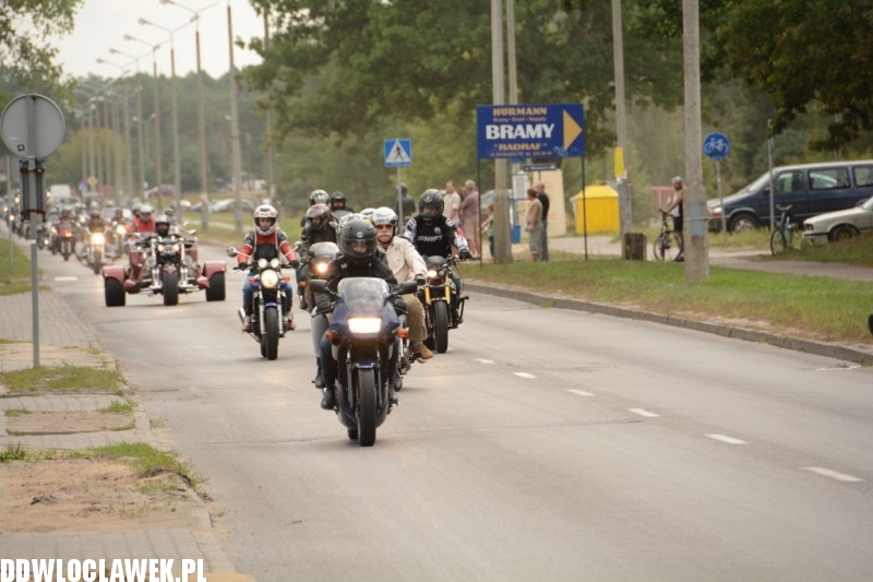 Zlot w Choceniu: parada motocykli część II