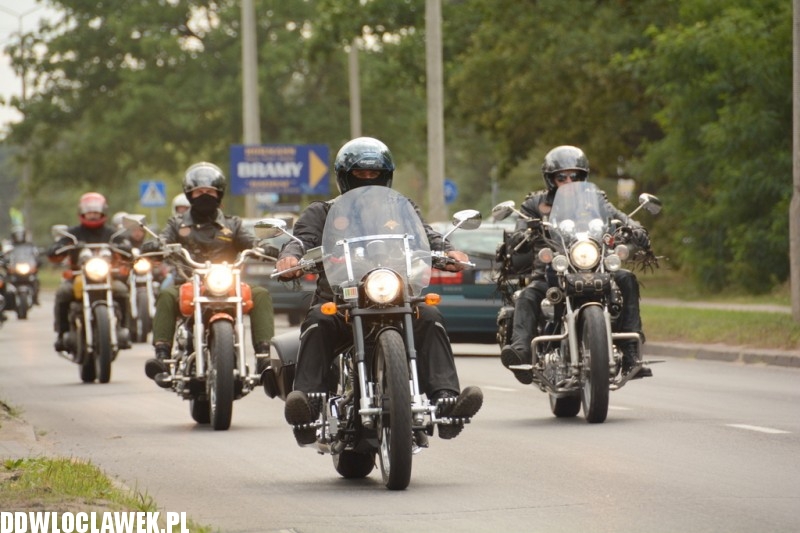 Zlot w Choceniu: parada motocykli część II