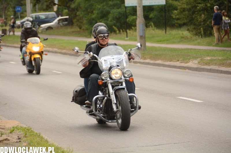 Zlot w Choceniu: parada motocykli część II