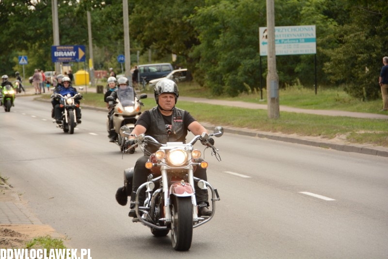 Zlot w Choceniu: parada motocykli część II