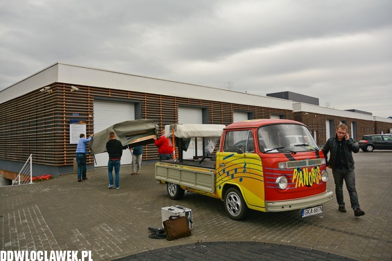 Pianobus Tomka Stroynowskiego